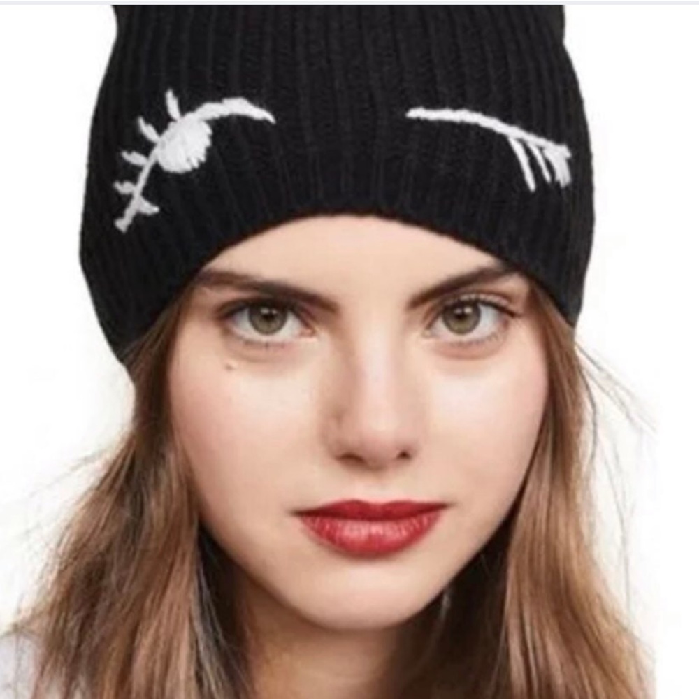 Kate spade black winking hat